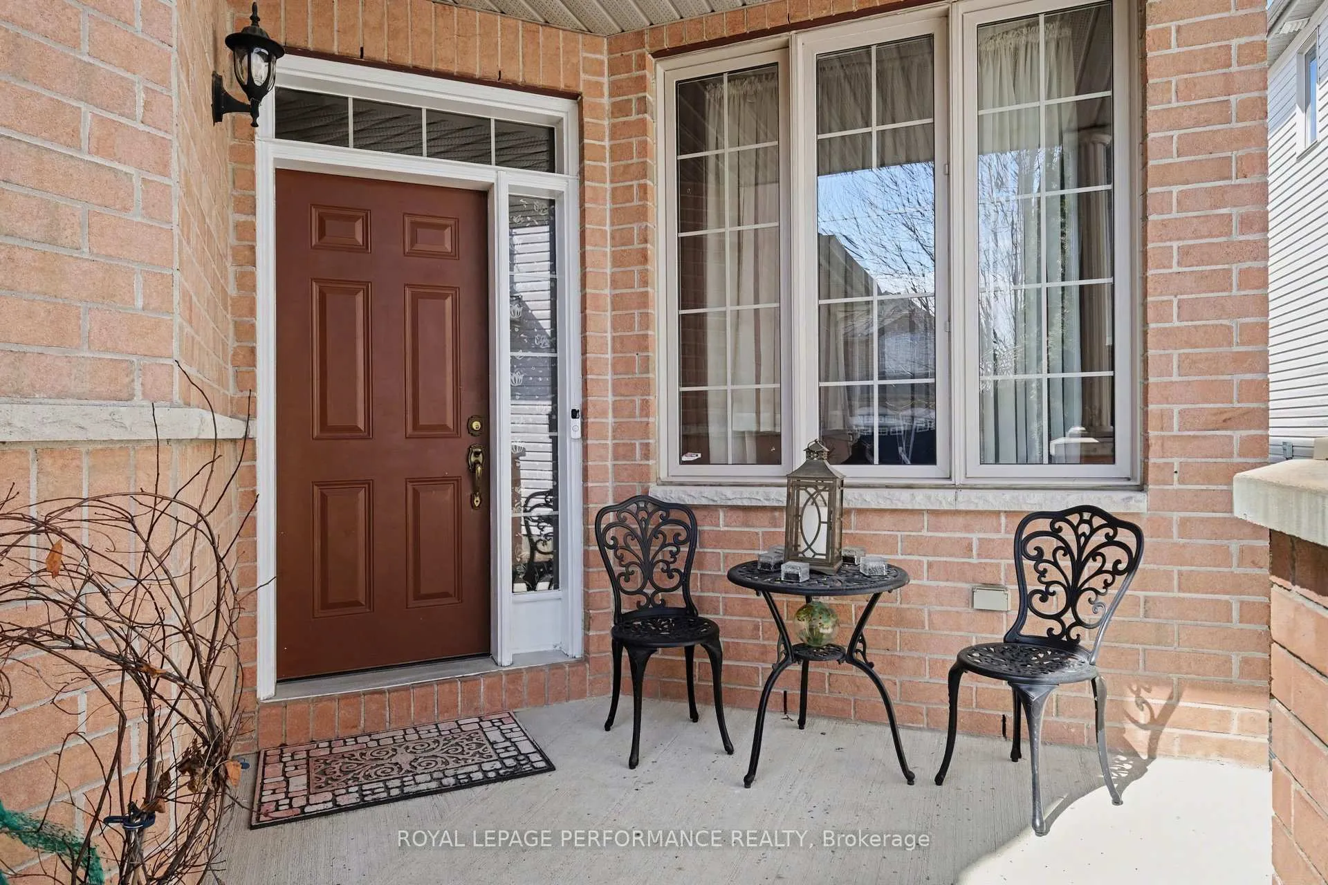 Photo 1 of 2202 Clendenan Crescent, Ottawa, Springridge/East Village — HOMEH