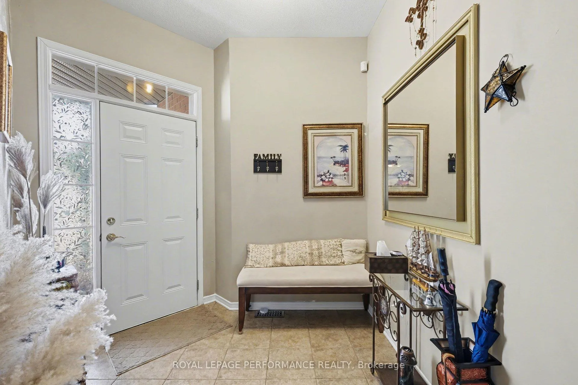 Photo 2 of 2202 Clendenan Crescent, Ottawa, Springridge/East Village — HOMEH