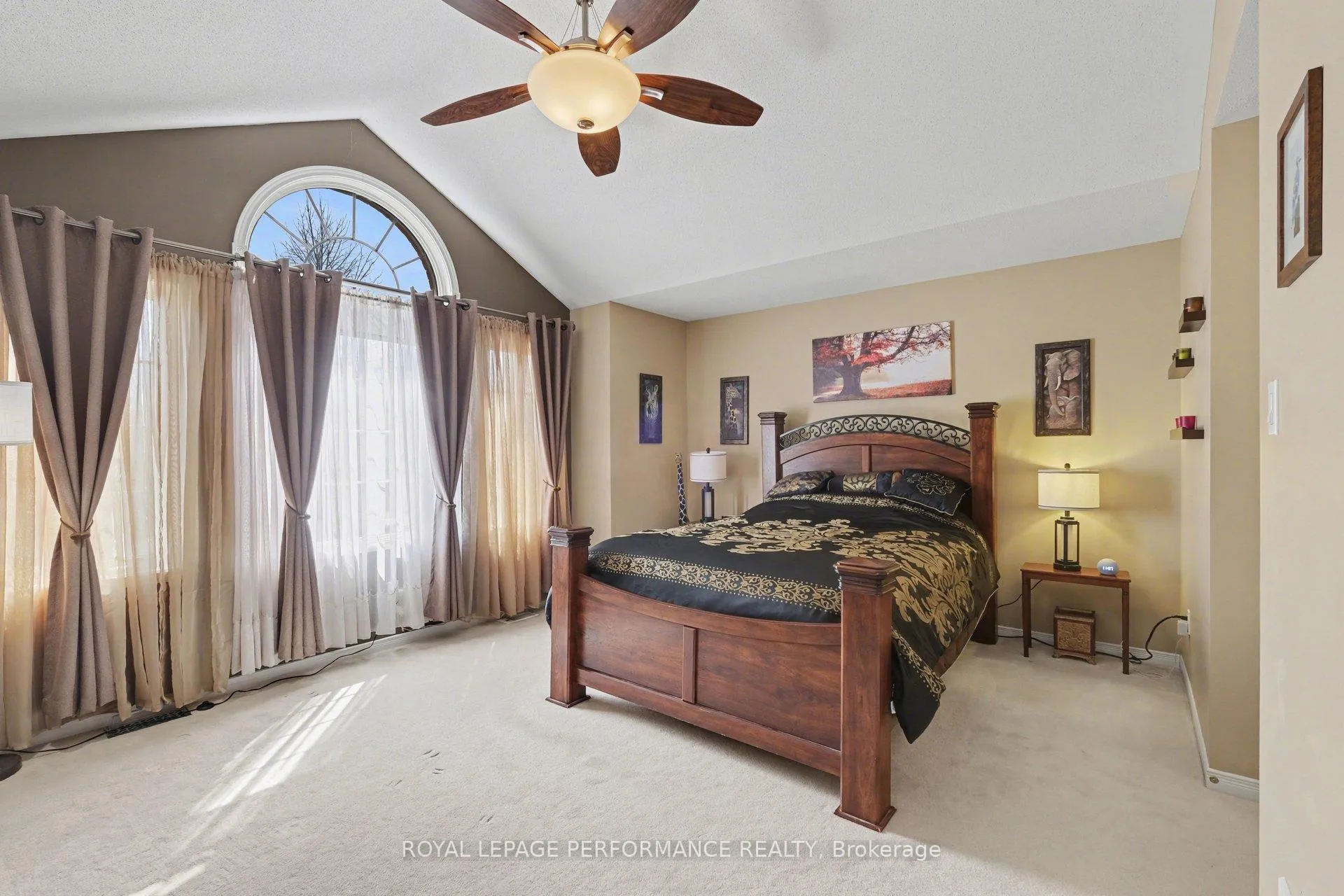 Photo 18 of 2202 Clendenan Crescent, Ottawa, Springridge/East Village — HOMEH