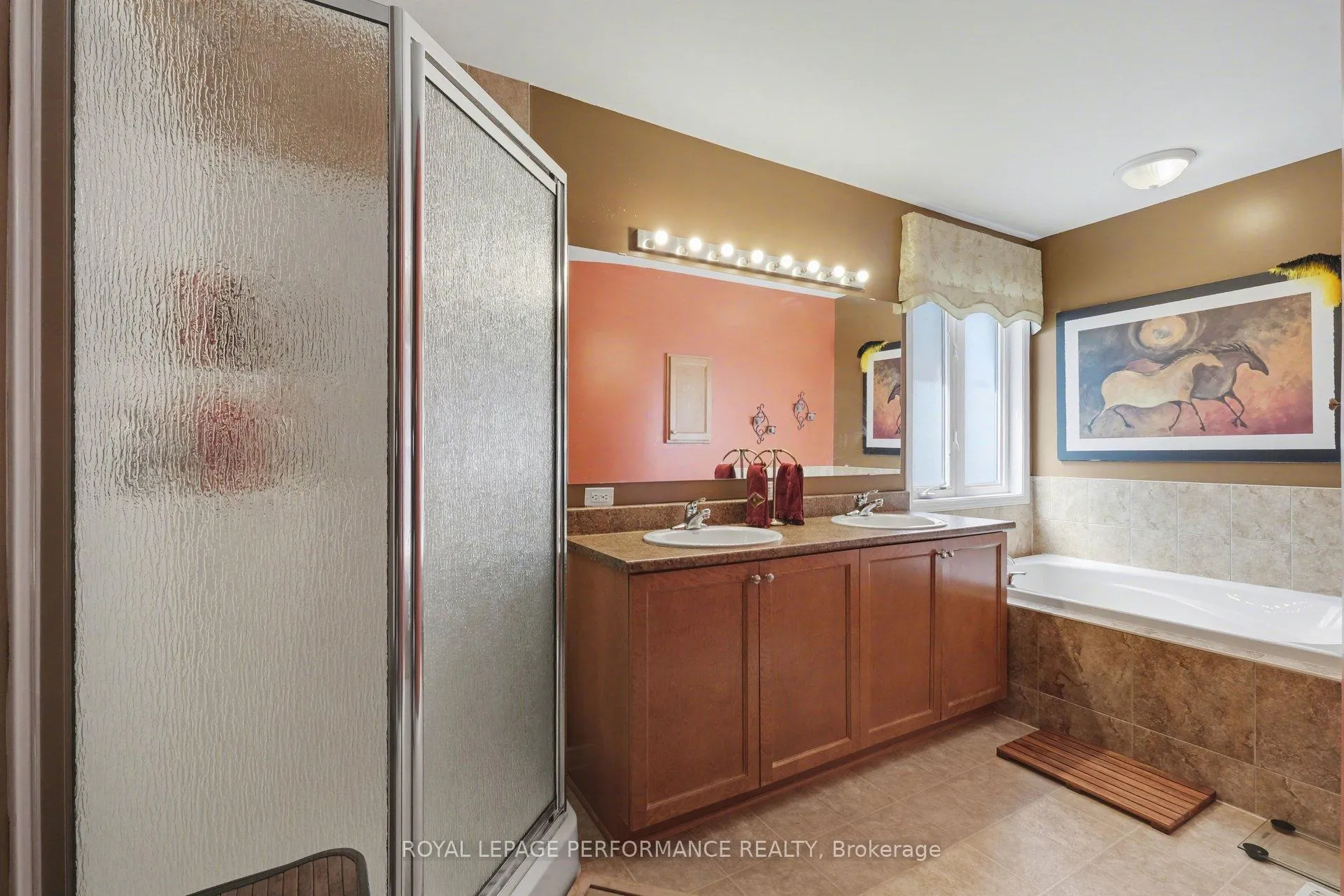 Photo 19 of 2202 Clendenan Crescent, Ottawa, Springridge/East Village — HOMEH