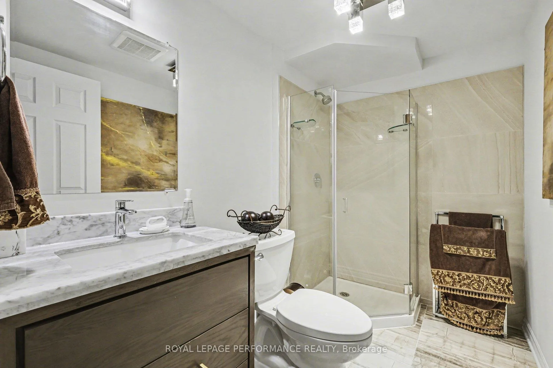 Photo 28 of 2202 Clendenan Crescent, Ottawa, Springridge/East Village — HOMEH