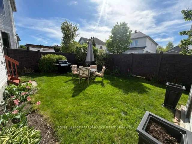 Photo 30 of 2202 Clendenan Crescent, Ottawa, Springridge/East Village — HOMEH