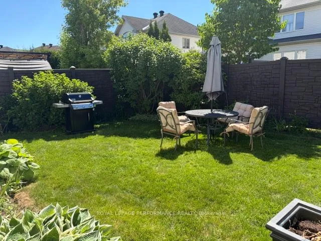 Photo 37 of 2202 Clendenan Crescent, Ottawa, Springridge/East Village — HOMEH