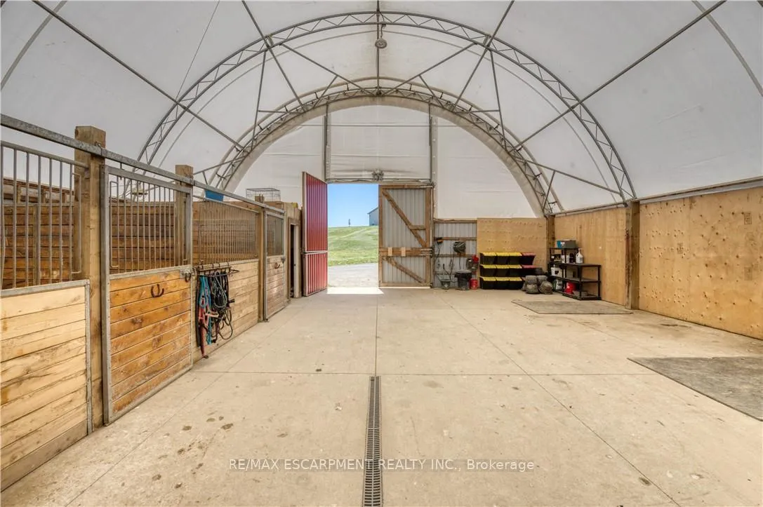 Photo 29 of 174 Painter Road, Brant, Brantford Twp — HOMEH