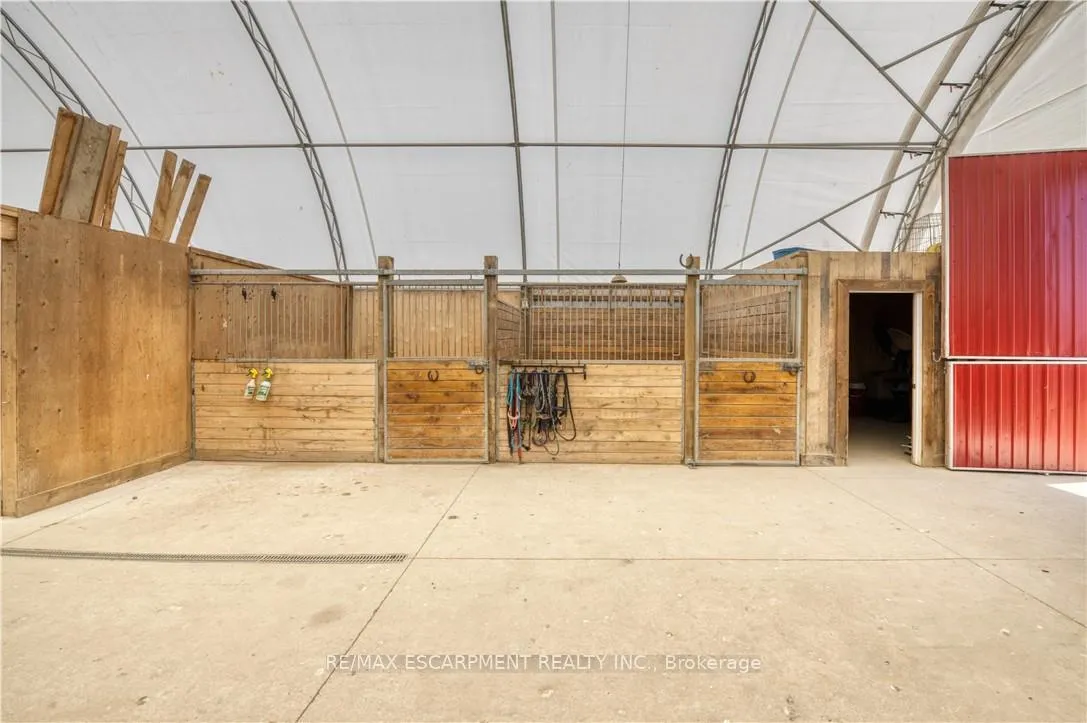 Photo 30 of 174 Painter Road, Brant, Brantford Twp — HOMEH