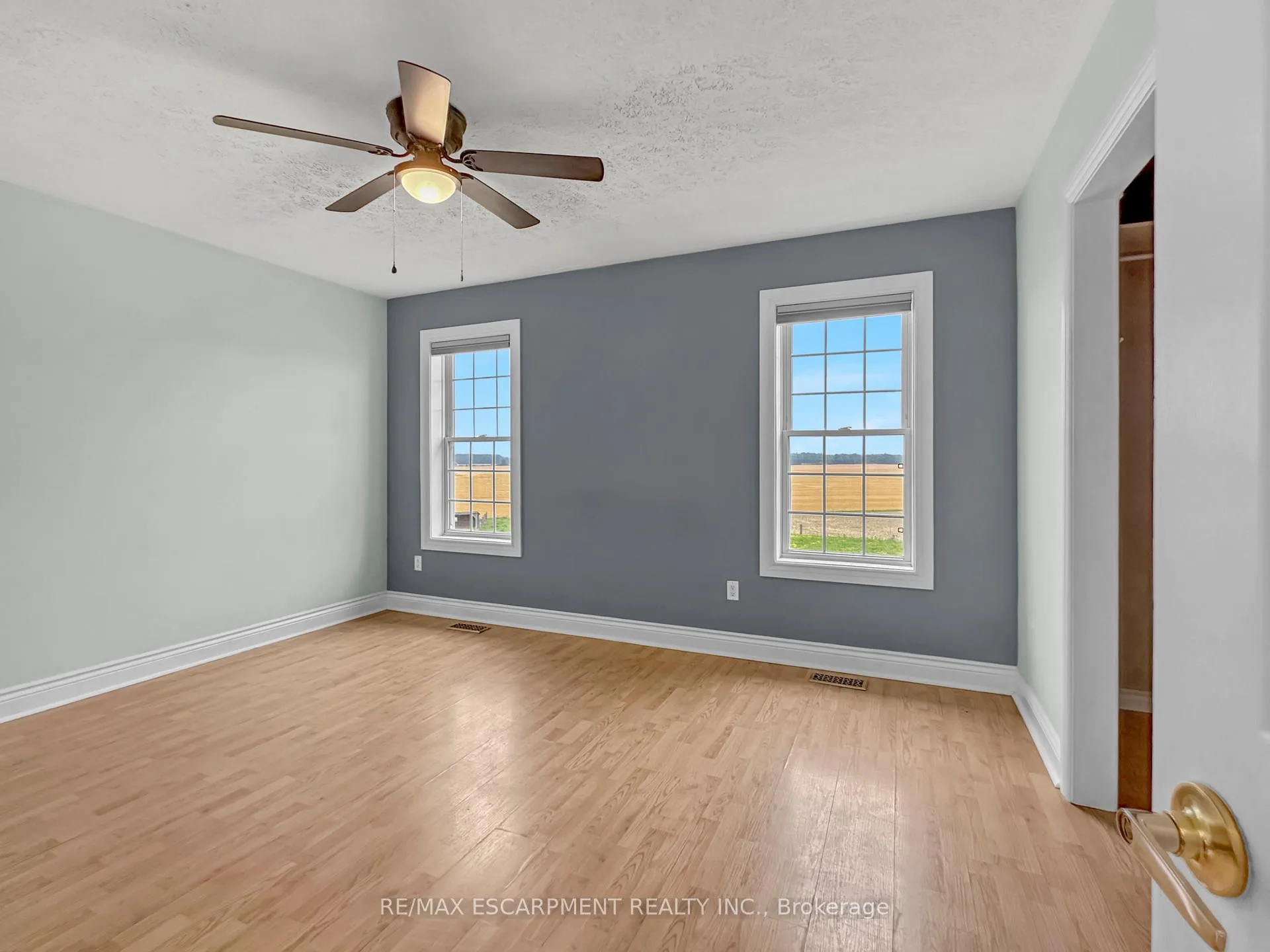 Photo 38 of 174 Painter Road, Brant, Brantford Twp — HOMEH