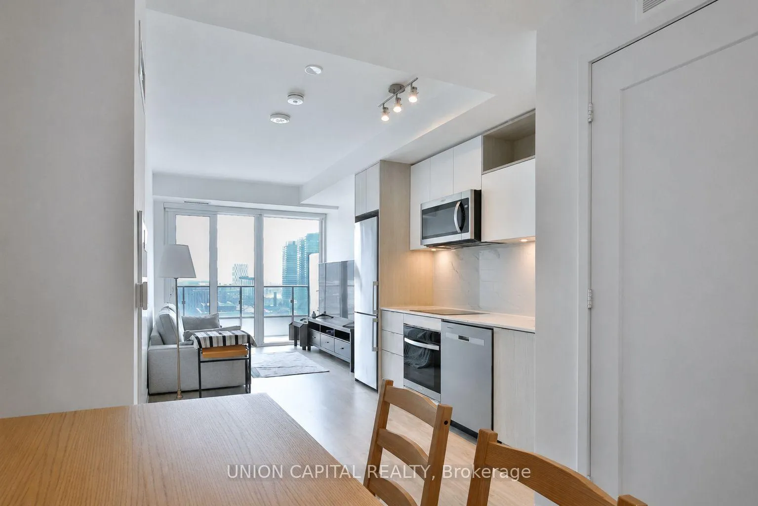 Photo 1 of Unit 1806E, 70 Princess Street, Toronto, Moss Park — HOMEH