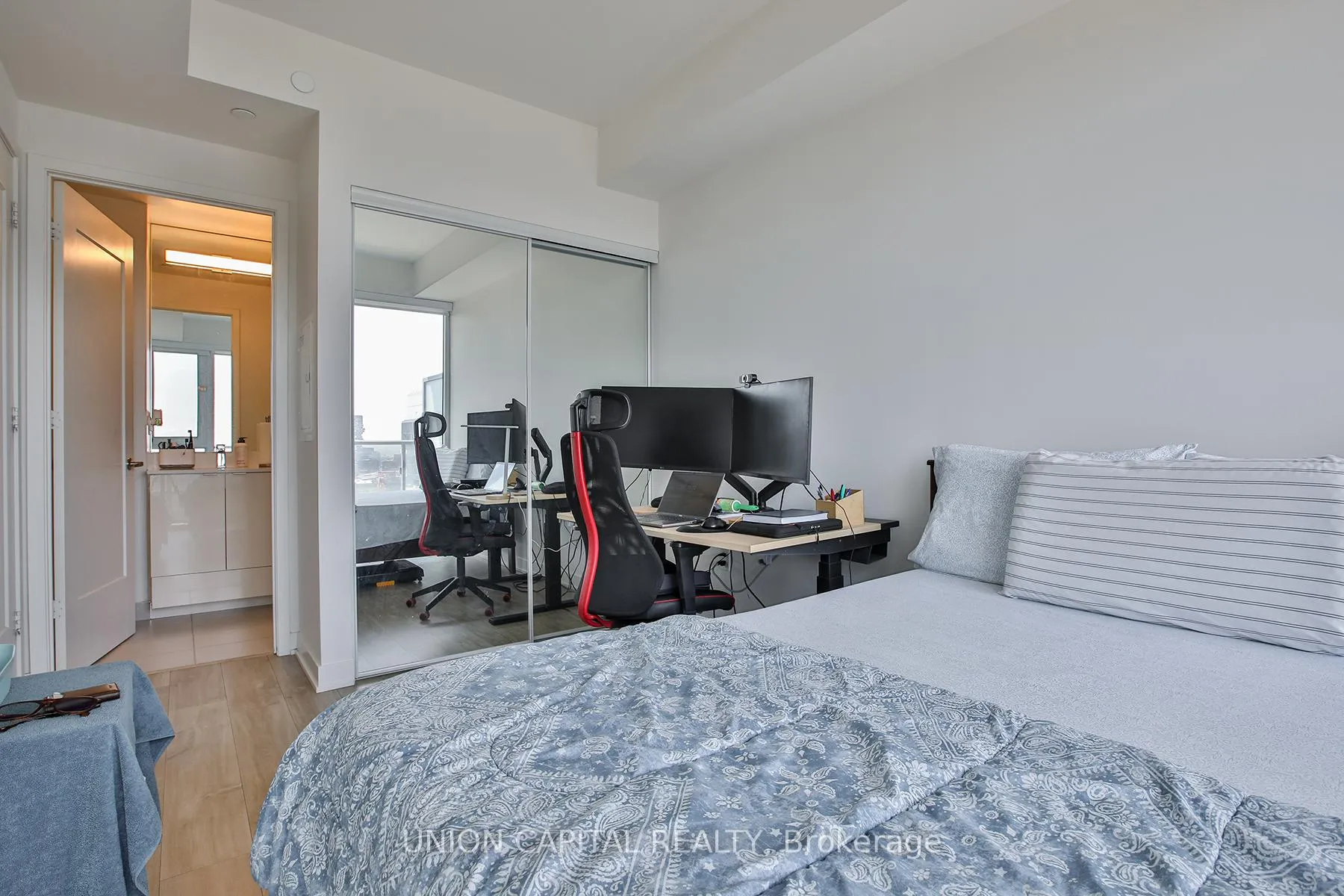 Photo 12 of Unit 1806E, 70 Princess Street, Toronto, Moss Park — HOMEH