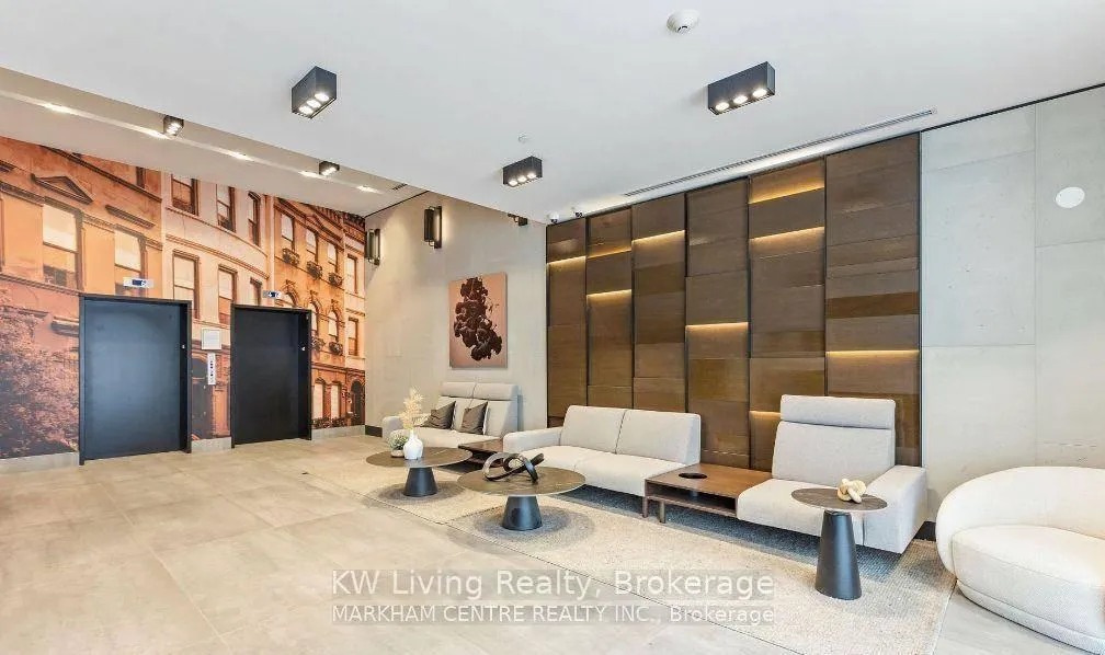 Photo 3 of Unit 313, 38 Simcoe Promenade, Markham, Unionville — HOMEH