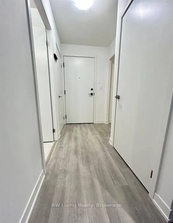 Photo 4 of Unit 313, 38 Simcoe Promenade, Markham, Unionville — HOMEH