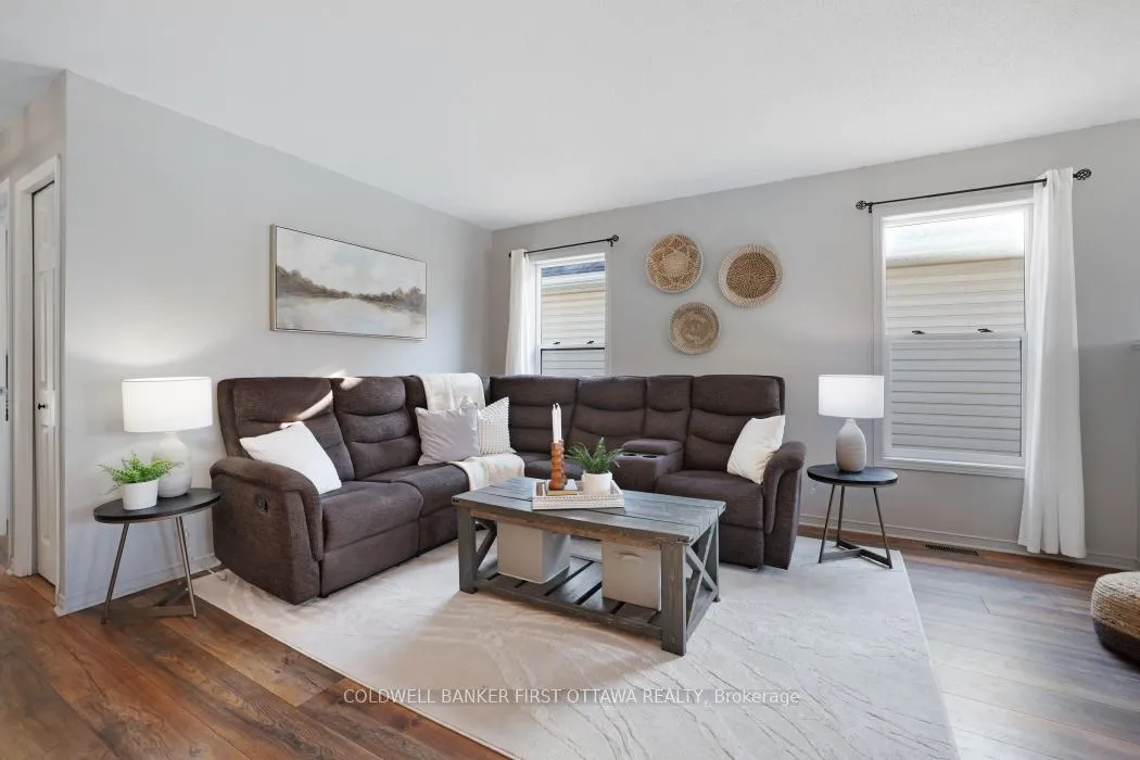 Photo 15 of 37 Boulder Way, Ottawa, Barrhaven - Longfields — HOMEH