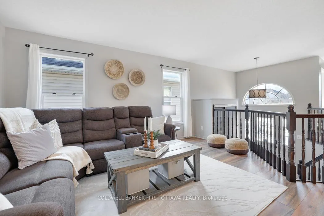 Photo 17 of 37 Boulder Way, Ottawa, Barrhaven - Longfields — HOMEH