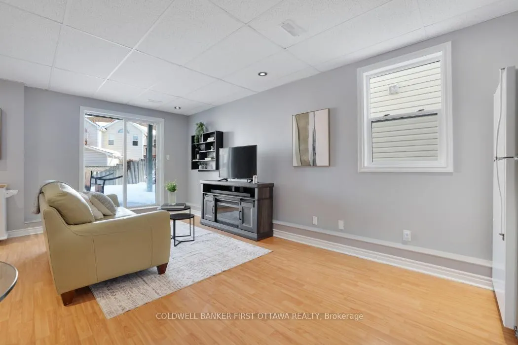 Photo 28 of 37 Boulder Way, Ottawa, Barrhaven - Longfields — HOMEH