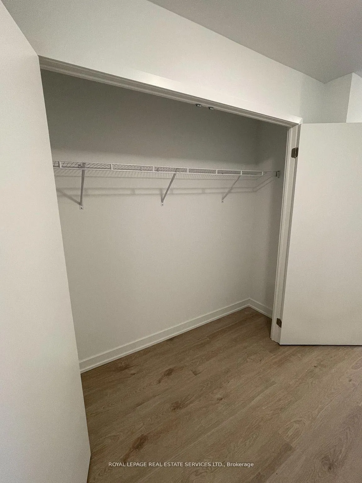 Photo 33 of Unit 801, 1035 Southdown Road, Mississauga, Clarkson — HOMEH
