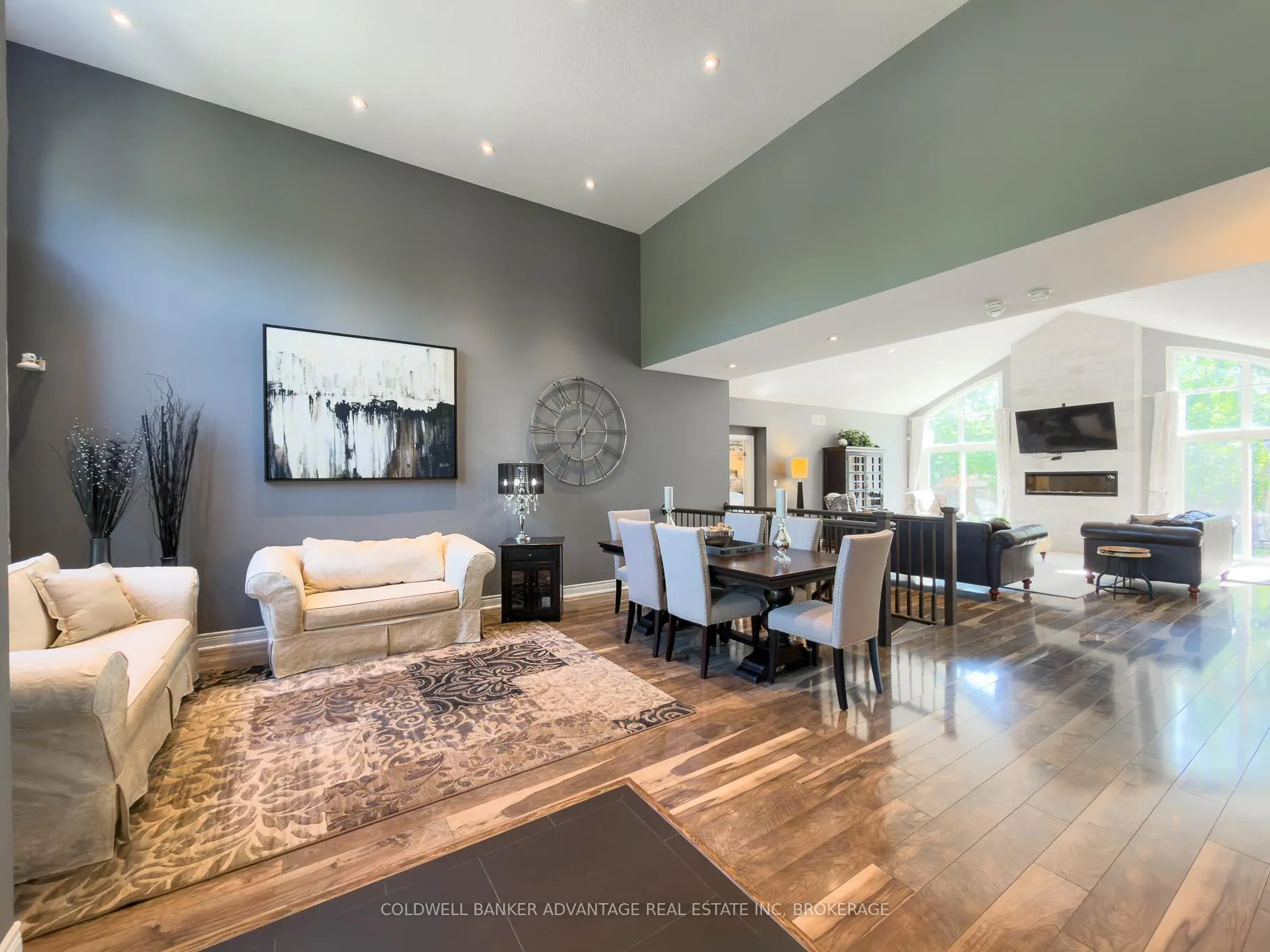 Photo 7 of 1585 Lookout Street, Pelham, Fonthill — HOMEH