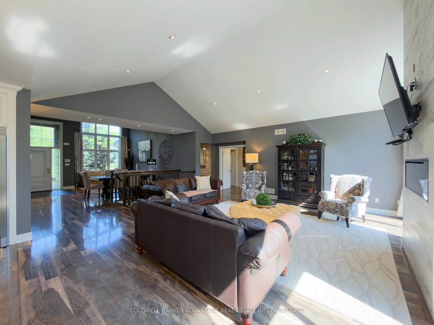 Photo 9 of 1585 Lookout Street, Pelham, Fonthill — HOMEH