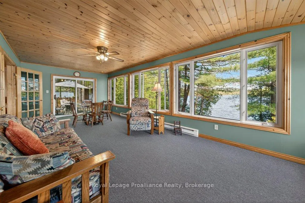 Photo 4 of 1017 Bay Lane, Frontenac, Frontenac North — HOMEH