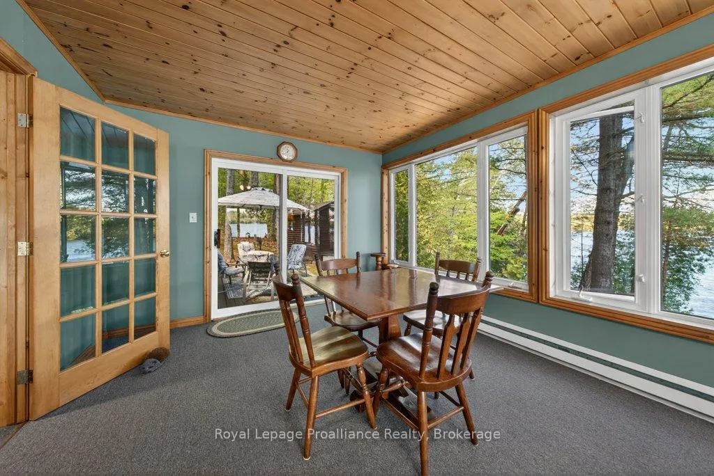 Photo 5 of 1017 Bay Lane, Frontenac, Frontenac North — HOMEH