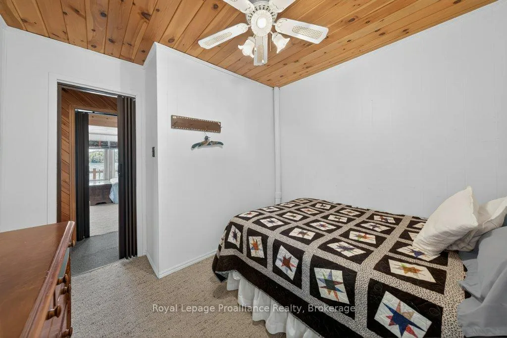Photo 11 of 1017 Bay Lane, Frontenac, Frontenac North — HOMEH