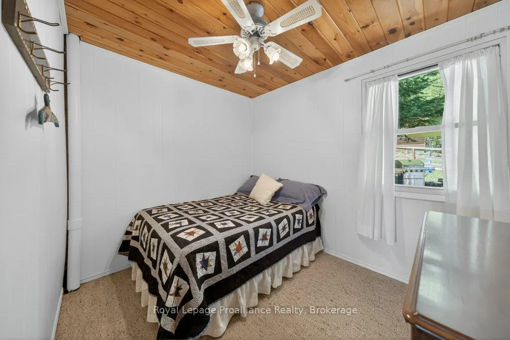 Photo 12 of 1017 Bay Lane, Frontenac, Frontenac North — HOMEH