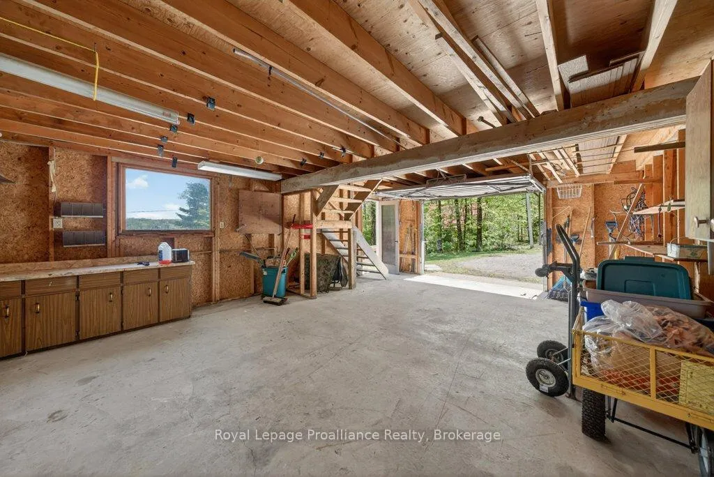 Photo 31 of 1017 Bay Lane, Frontenac, Frontenac North — HOMEH