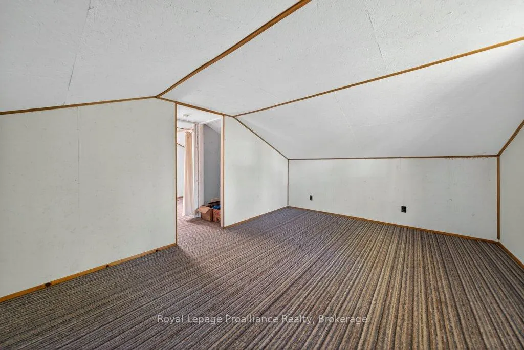 Photo 34 of 1017 Bay Lane, Frontenac, Frontenac North — HOMEH