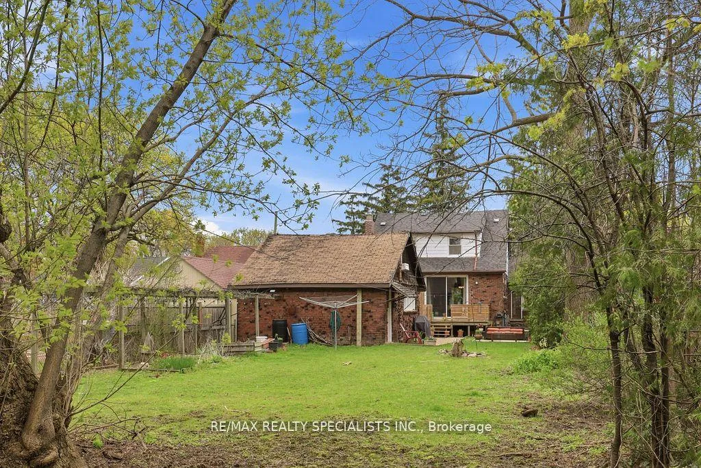 Photo 41 of 123 Mill Street S, Brampton, Downtown Brampton — HOMEH