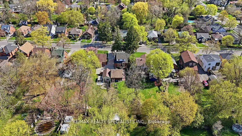 Photo 46 of 123 Mill Street S, Brampton, Downtown Brampton — HOMEH