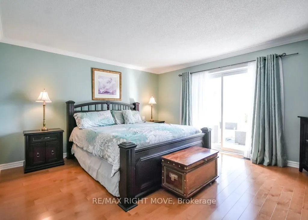 Photo 22 of 683 Glen Crescent, Orillia — HOMEH