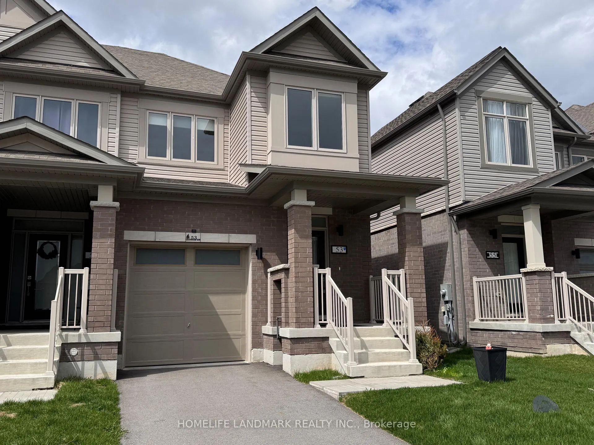Photo 3 of 53 Sagewood Avenue, Barrie, Rural Barrie Southeast — HOMEH