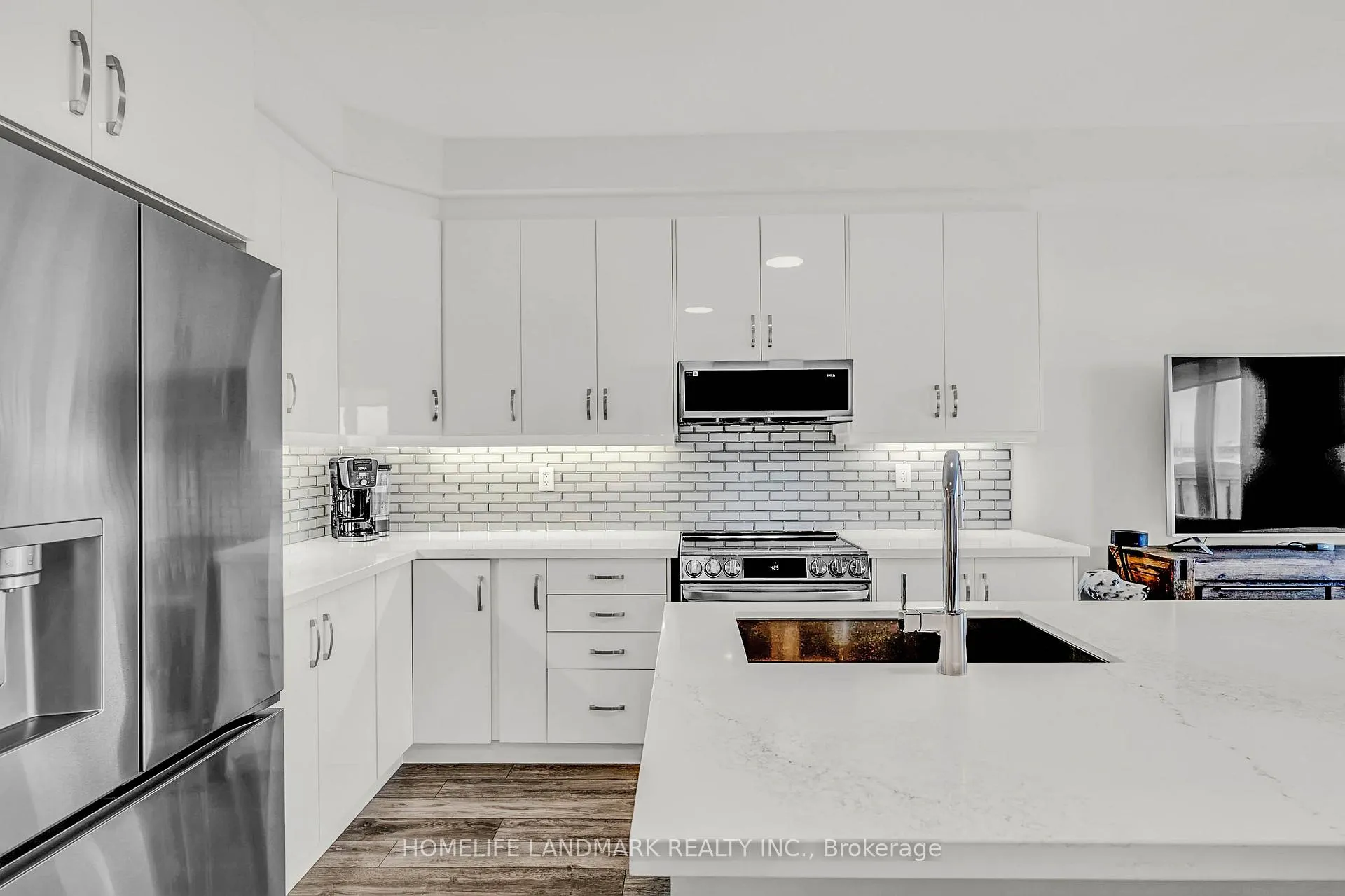 Photo 17 of 53 Sagewood Avenue, Barrie, Rural Barrie Southeast — HOMEH