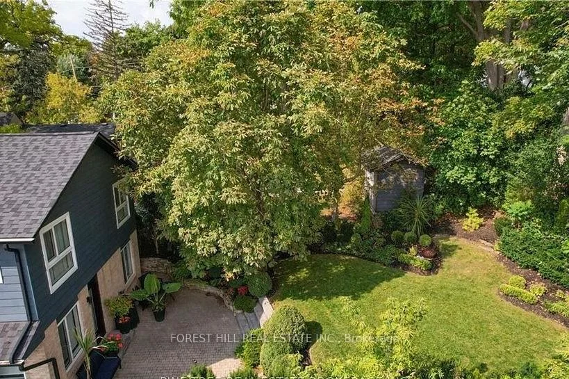 Photo 36 of 27 Berczy Street, Barrie, Codrington — HOMEH