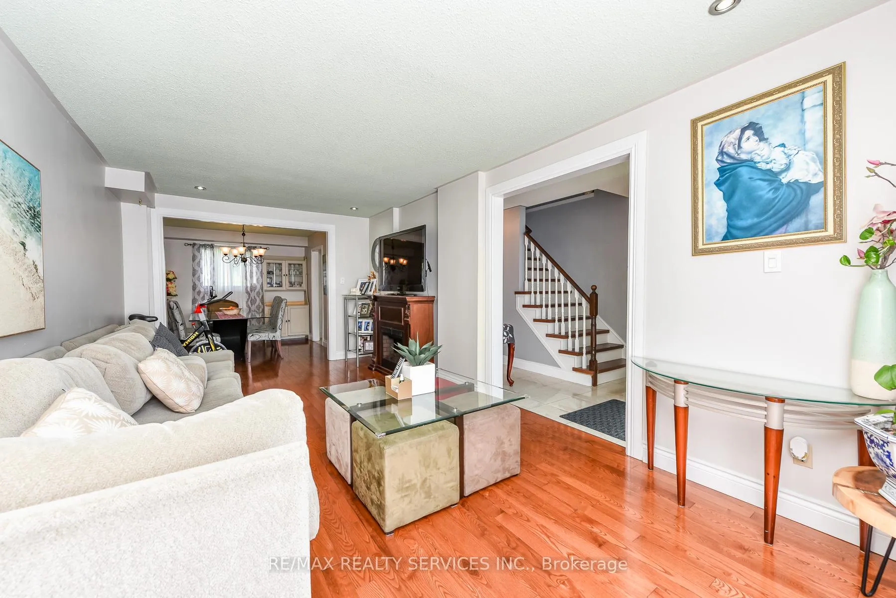 Photo 9 of 2569 Lundene Road, Mississauga, Clarkson — HOMEH