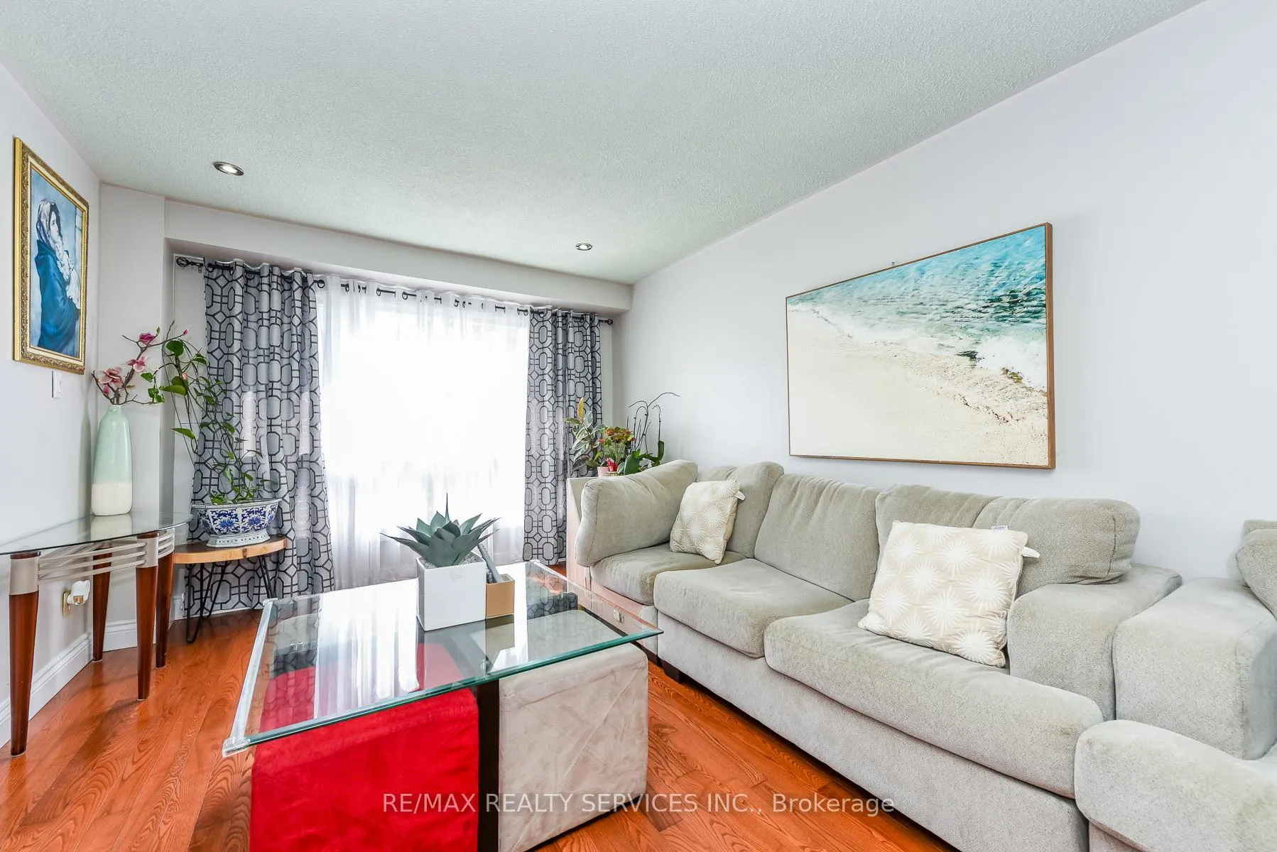Photo 15 of 2569 Lundene Road, Mississauga, Clarkson — HOMEH