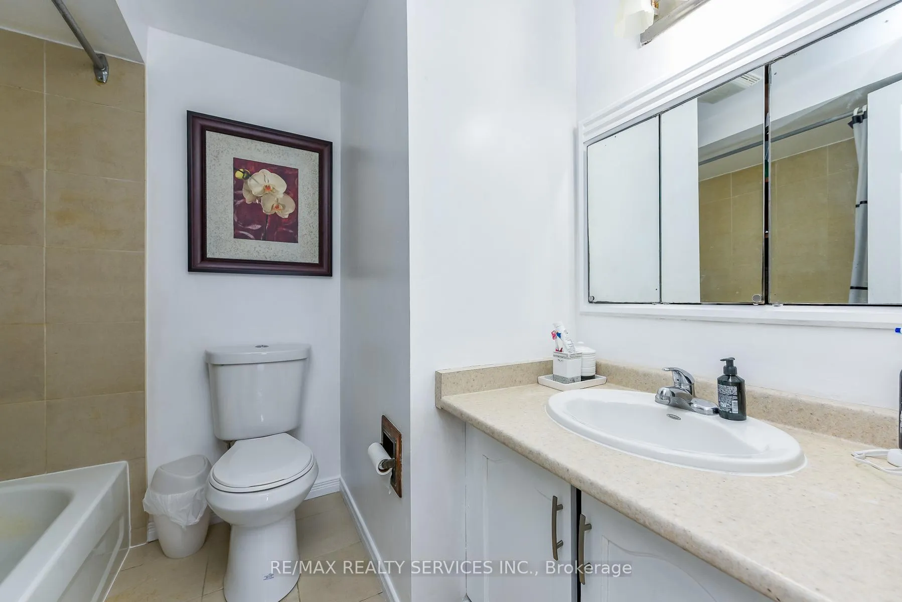 Photo 22 of 2569 Lundene Road, Mississauga, Clarkson — HOMEH