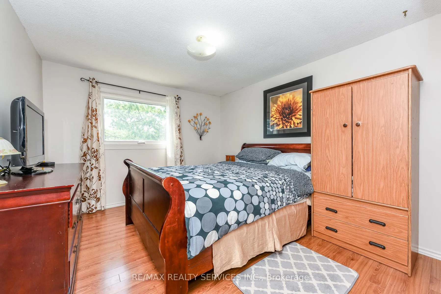 Photo 29 of 2569 Lundene Road, Mississauga, Clarkson — HOMEH