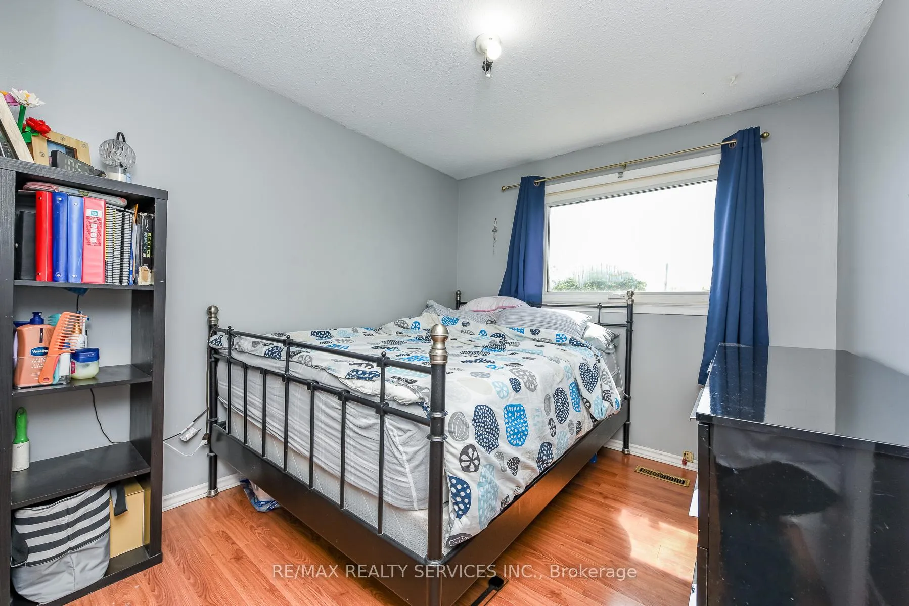 Photo 31 of 2569 Lundene Road, Mississauga, Clarkson — HOMEH