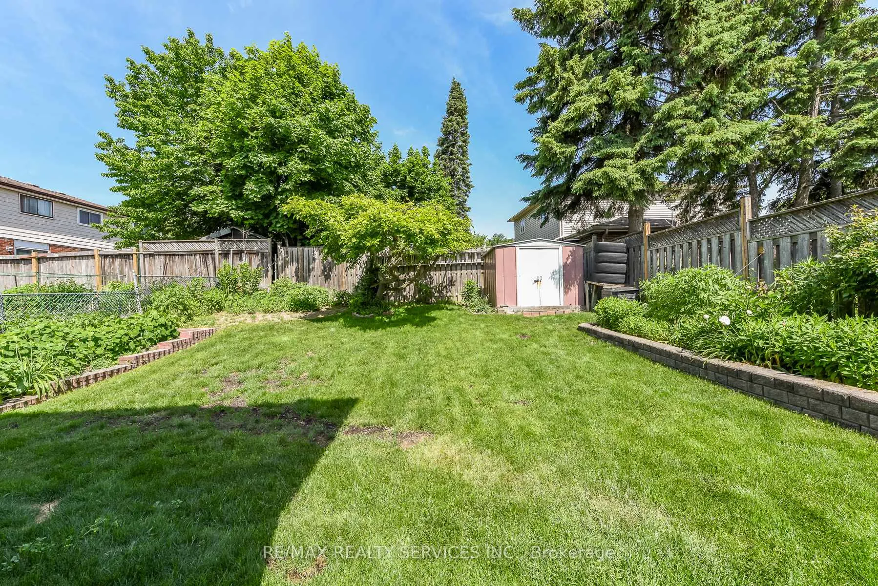 Photo 41 of 2569 Lundene Road, Mississauga, Clarkson — HOMEH