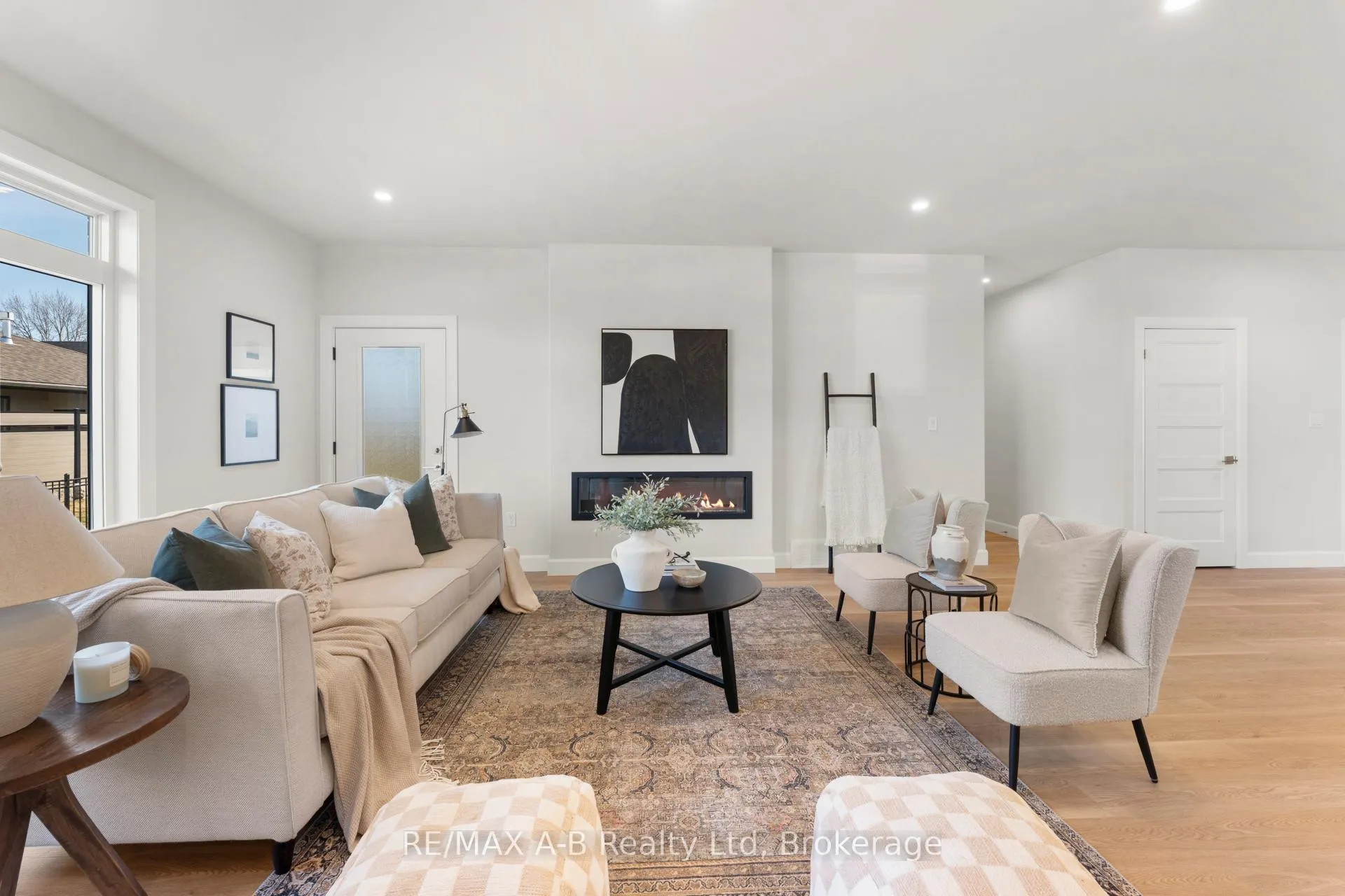 Photo 6 of 21 Nelson Street, West Perth, Mitchell — HOMEH