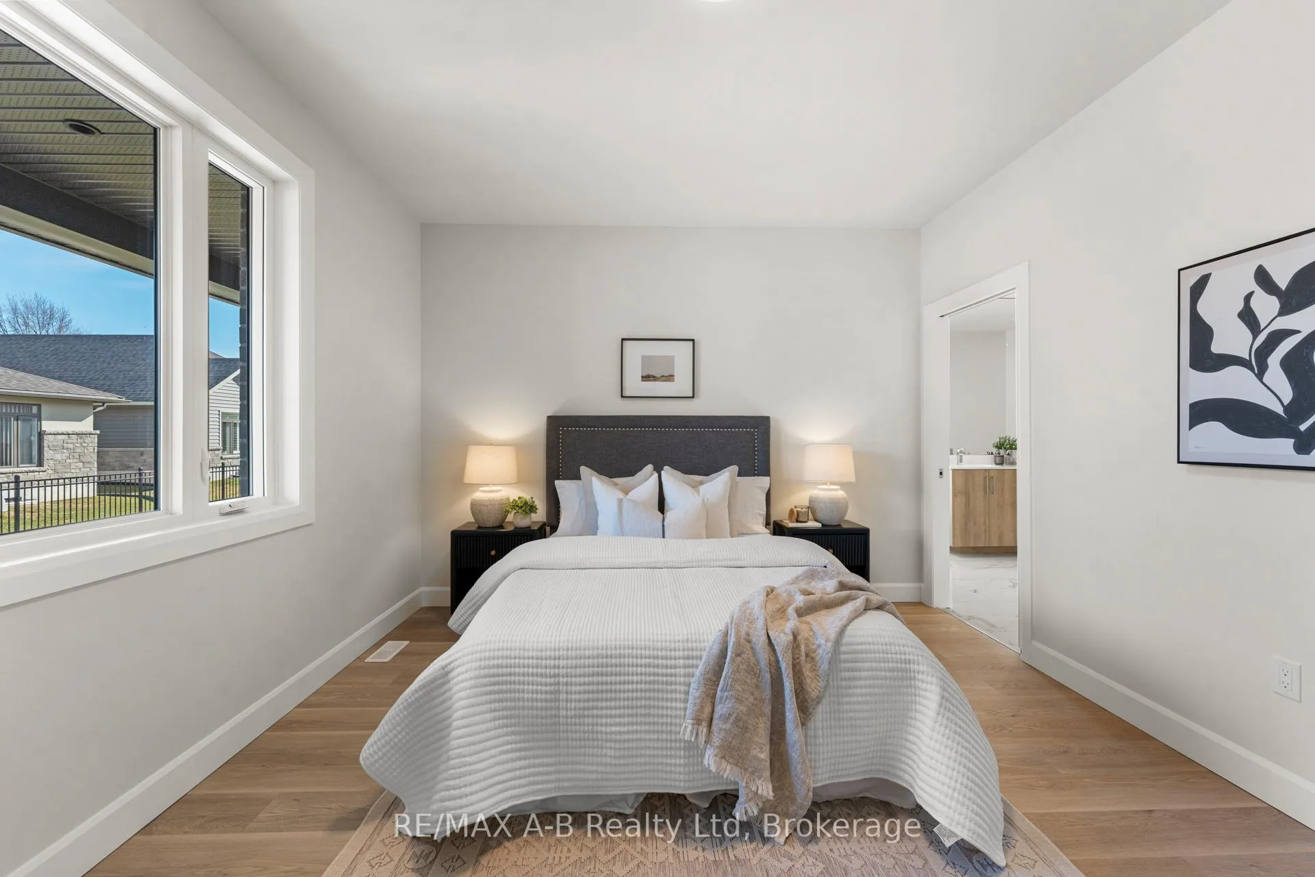 Photo 15 of 21 Nelson Street, West Perth, Mitchell — HOMEH