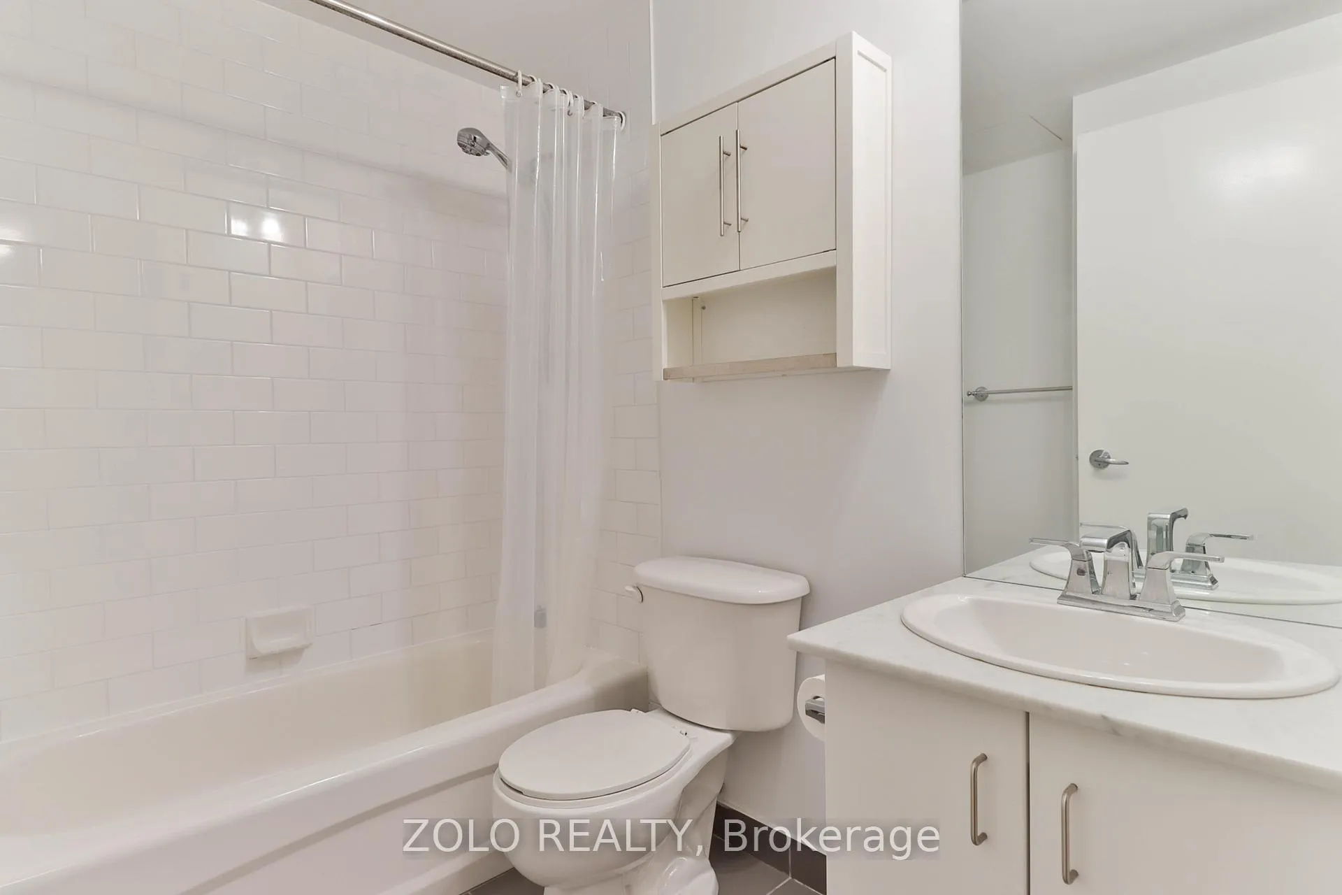 Photo 7 of Unit 709, 285 Mutual Street, Toronto, Church-Yonge Corridor — HOMEH