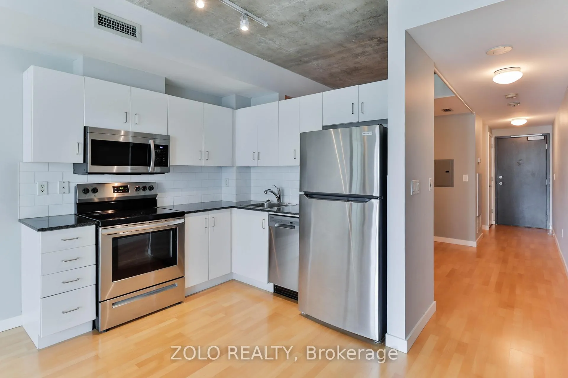 Photo 11 of Unit 709, 285 Mutual Street, Toronto, Church-Yonge Corridor — HOMEH