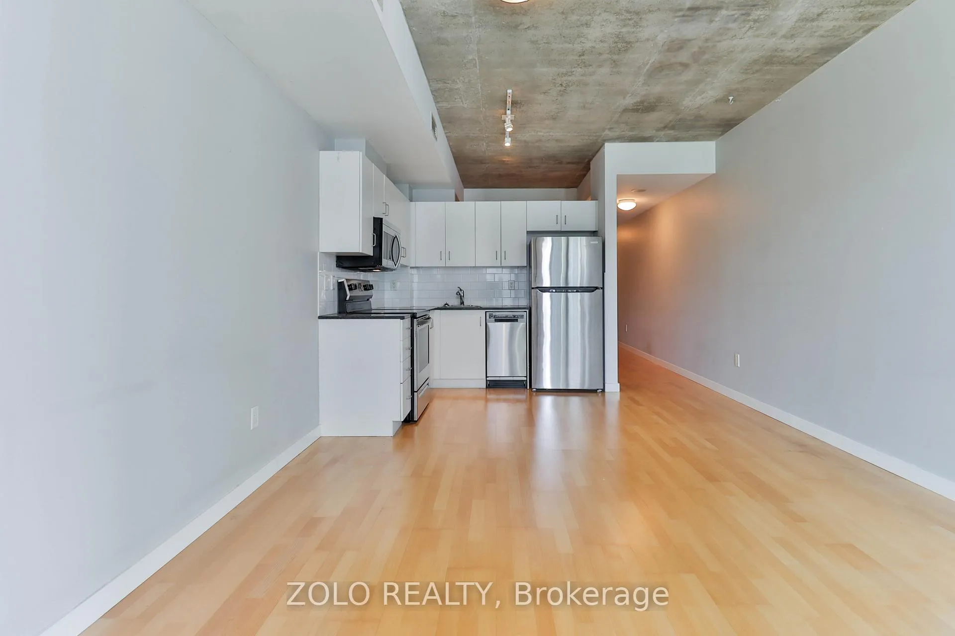 Photo 13 of Unit 709, 285 Mutual Street, Toronto, Church-Yonge Corridor — HOMEH
