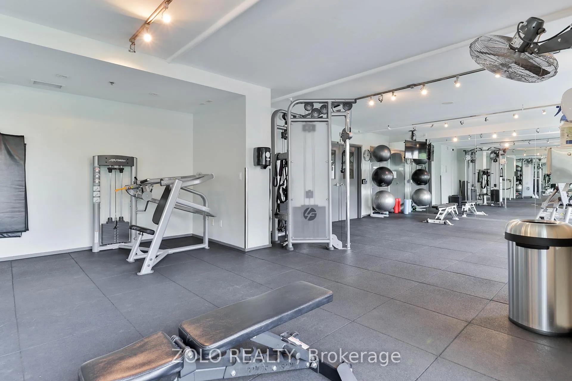 Photo 26 of Unit 709, 285 Mutual Street, Toronto, Church-Yonge Corridor — HOMEH