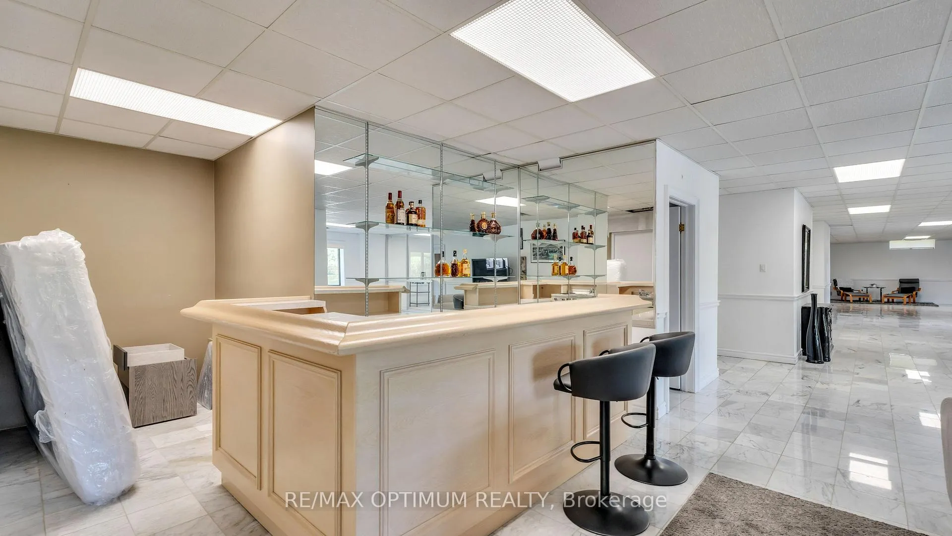 Photo 43 of 37 Fenton Way, Brampton, Toronto Gore Rural Estate — HOMEH