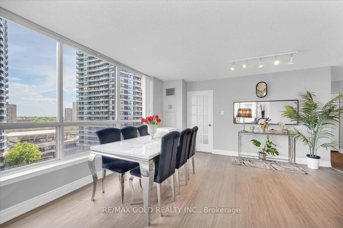 Photo 19 of Unit 805, 55 Elm Drive W, Mississauga, City Centre — HOMEH
