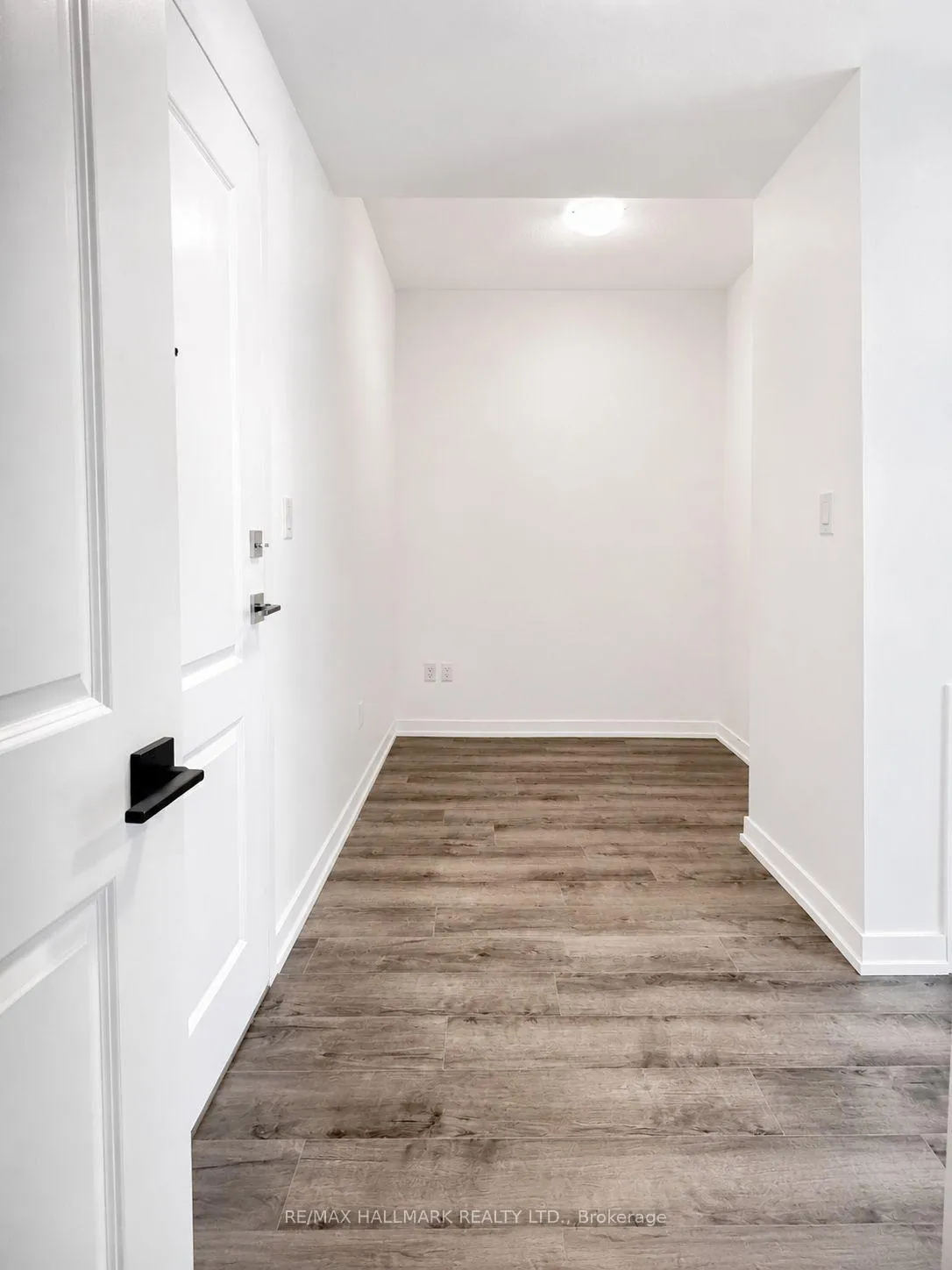 Photo 5 of Unit #226, 470 Dundas Street E, Hamilton, Waterdown — HOMEH