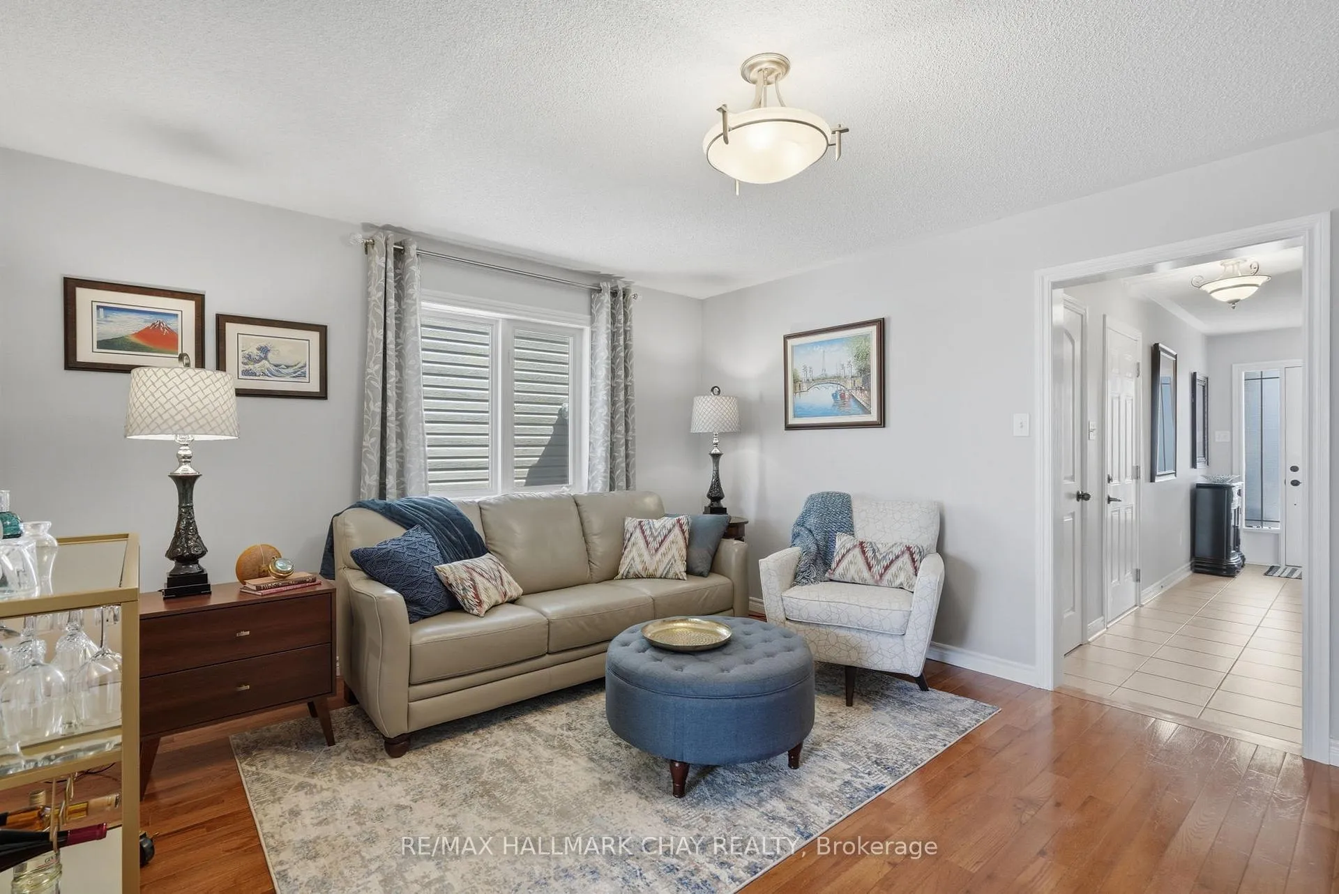 Photo 9 of 215 Banting Crescent, Essa, Angus — HOMEH