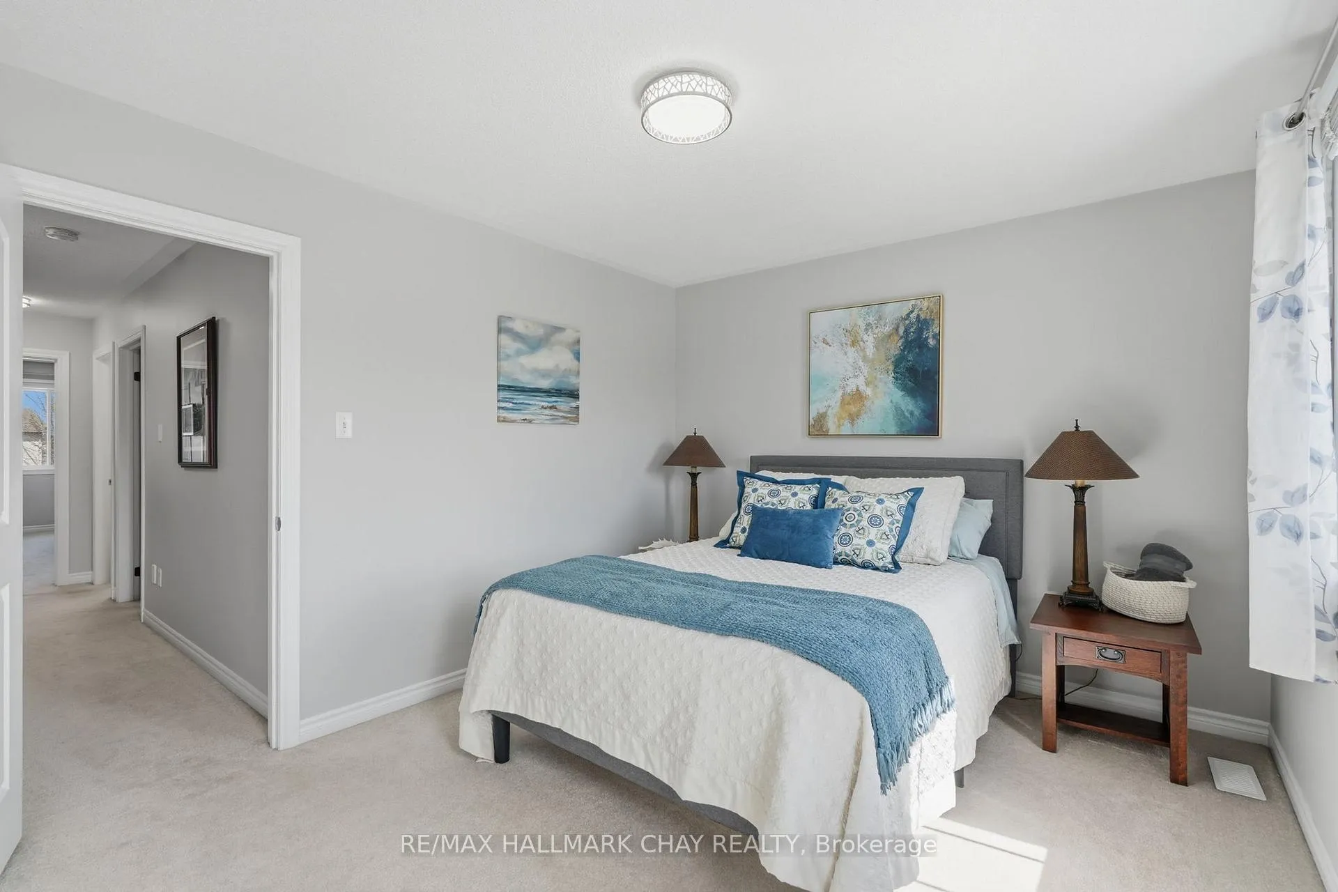 Photo 22 of 215 Banting Crescent, Essa, Angus — HOMEH