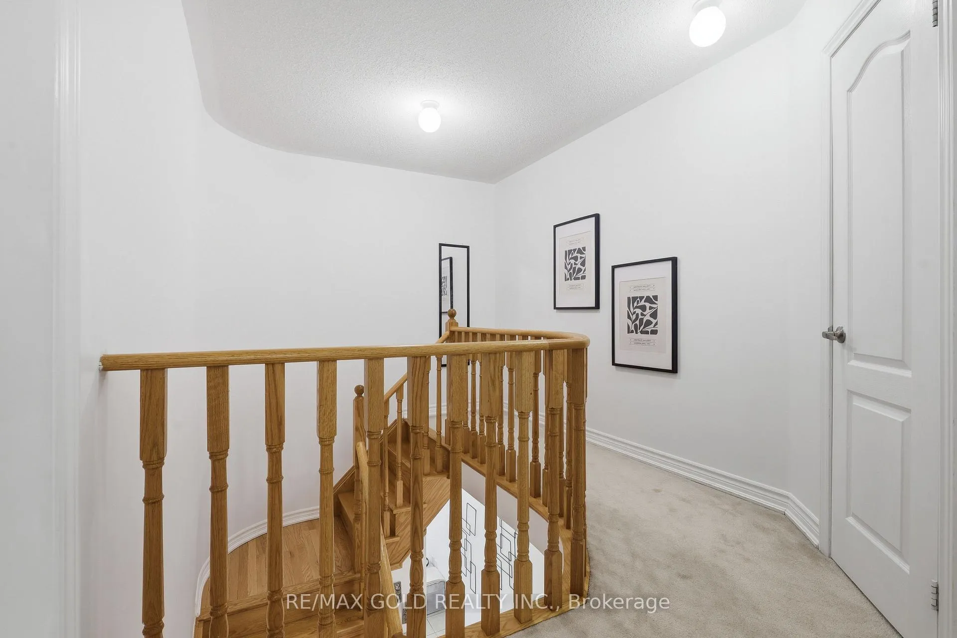 Photo 15 of 43 Hatton Court, Brampton, Credit Valley — HOMEH